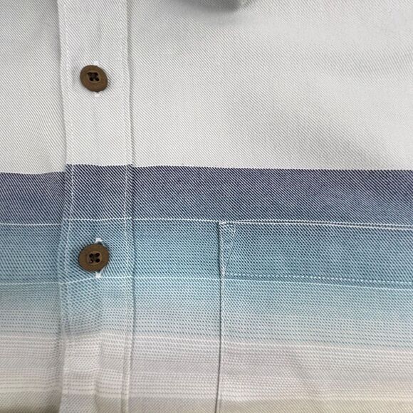 The Territory Ahead SS Shirt 100% Cotton Blue Ombre Stripe Heavyweight Outdoor L - Picture 4 of 14